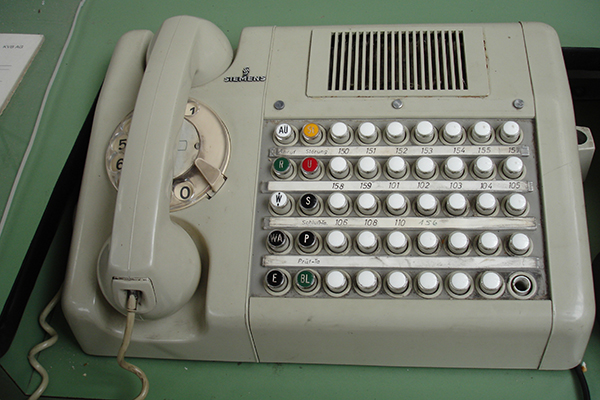 phone-Technology