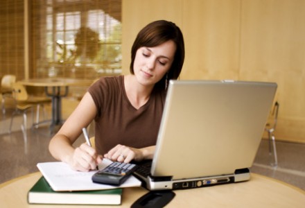 working mum Brown_Tshirt_Lady_Laptop-45