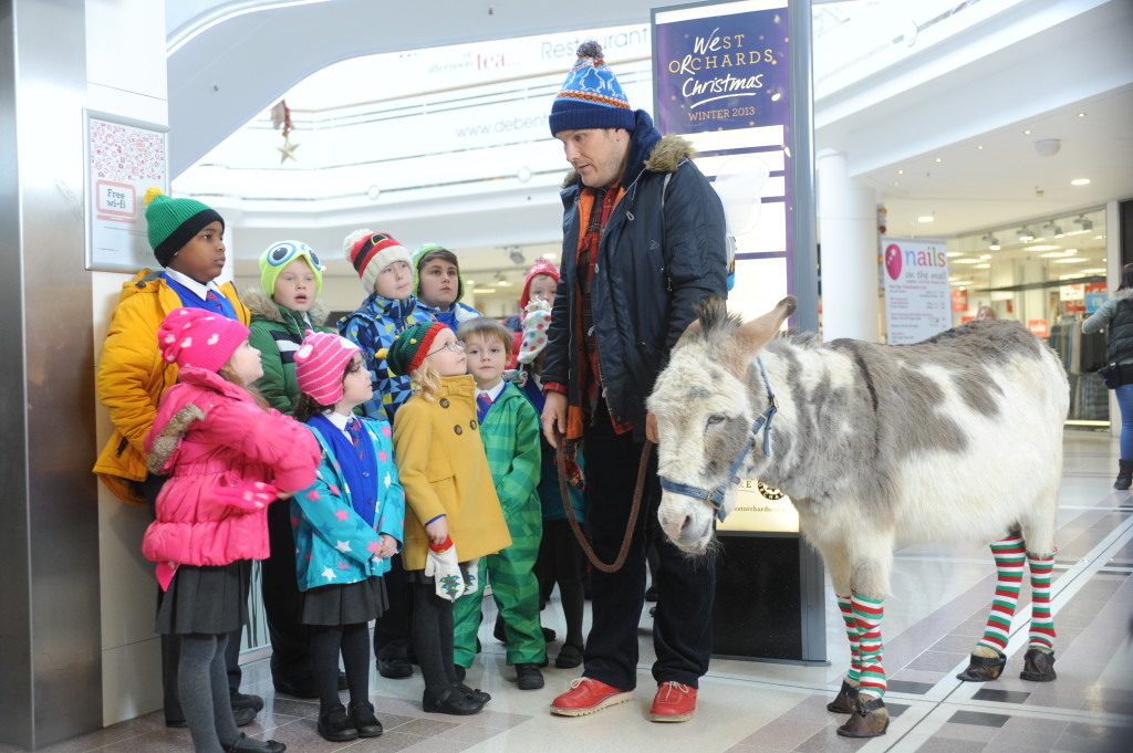 NATIVITY3_STILL07