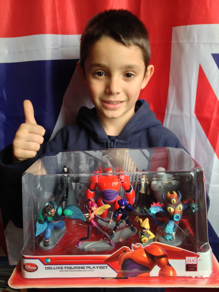 Big Hero 6 and Feast playset