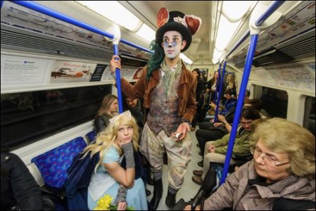 Alice in Wonderland_london_sj_055