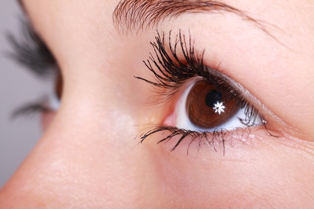 girl eyes in the foreground 