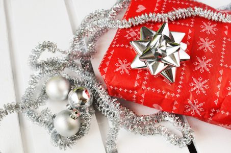 secret santa christmas present gifts