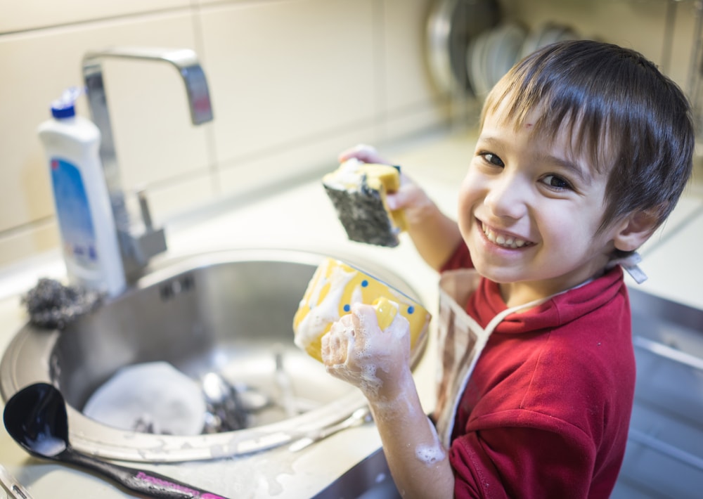 Let-Kids-Do-Housework