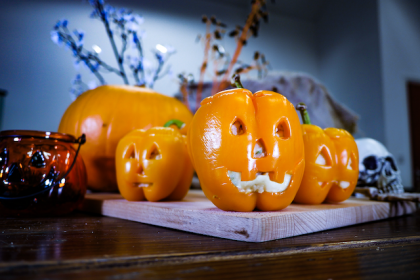 recipe halloween Stuffed Jack o Lantern Peppers - Mash Direct