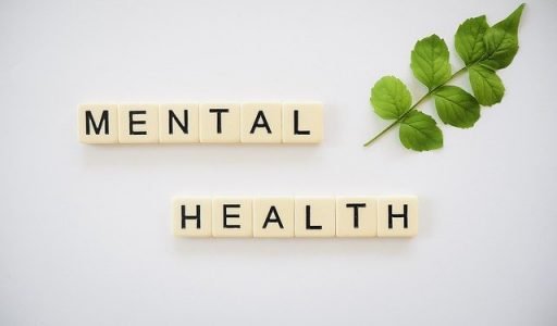 How to manage mental health symptoms