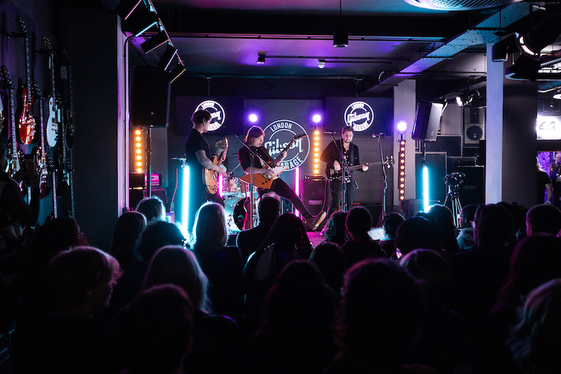 Toby at the Gibson Garage - Photos: Gibson/Robin Clewley photography