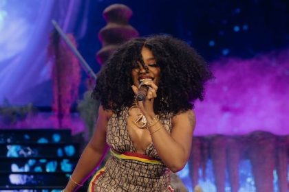 SZA (courtesy of Mr Not Blue and Cassidy Meyers)