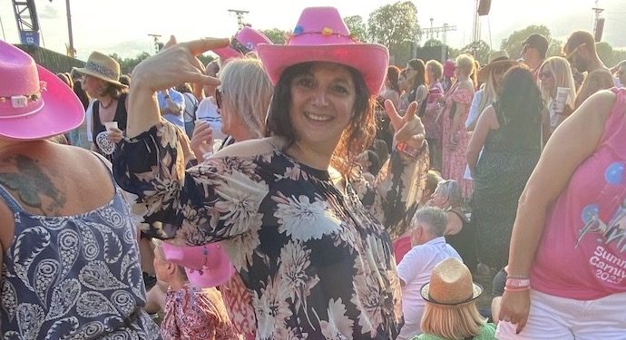 cowgirl monica costa wearing cowboy hat at BST london mums magazine