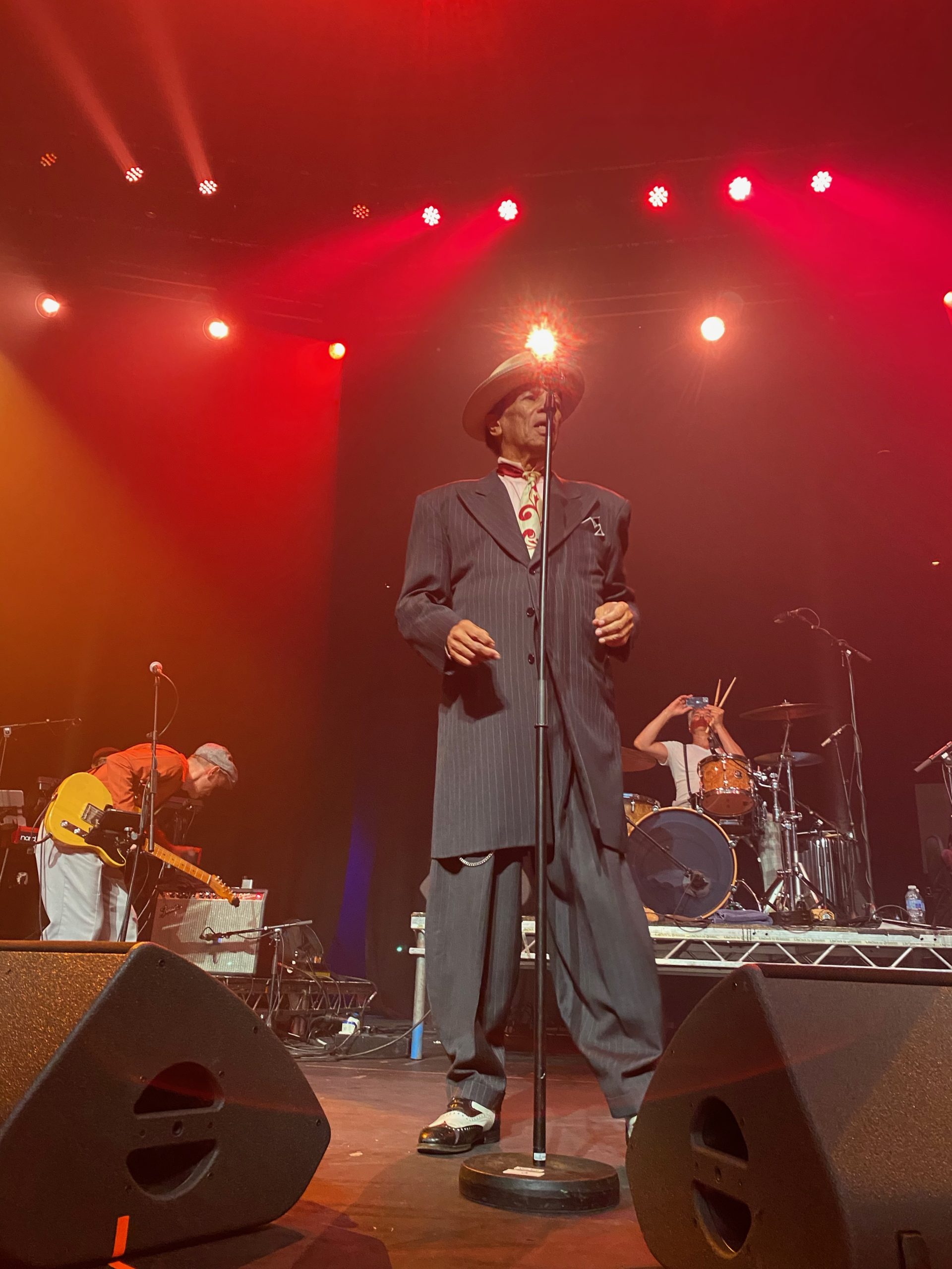 Kid Creole & The Coconuts at the Roundhouse photo credit london mums magazine